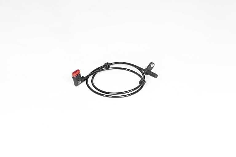 MERCEDES-BENZ 204-207 2009-2015 ABS SENSÖRÜ A2075400317 BSG