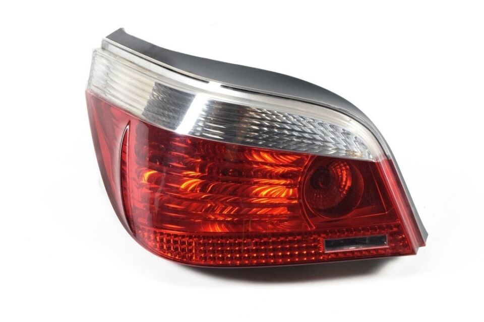 BMW E60 04-08 STOP LAMBASI SOL 63216910767 DEPO