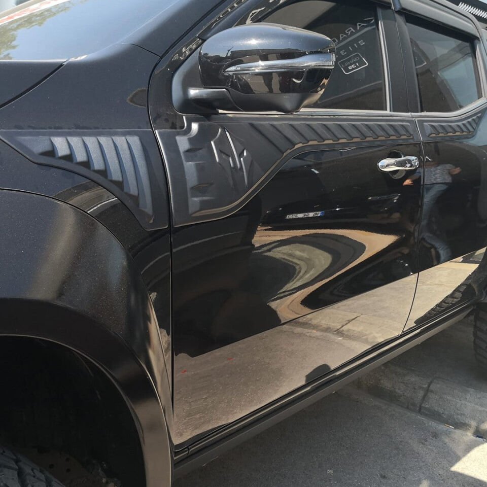 Mercedes X-Class 2017- Yılı ve Sonrası Uyumlu Yarasa Kapı Kaplama 6 Parça