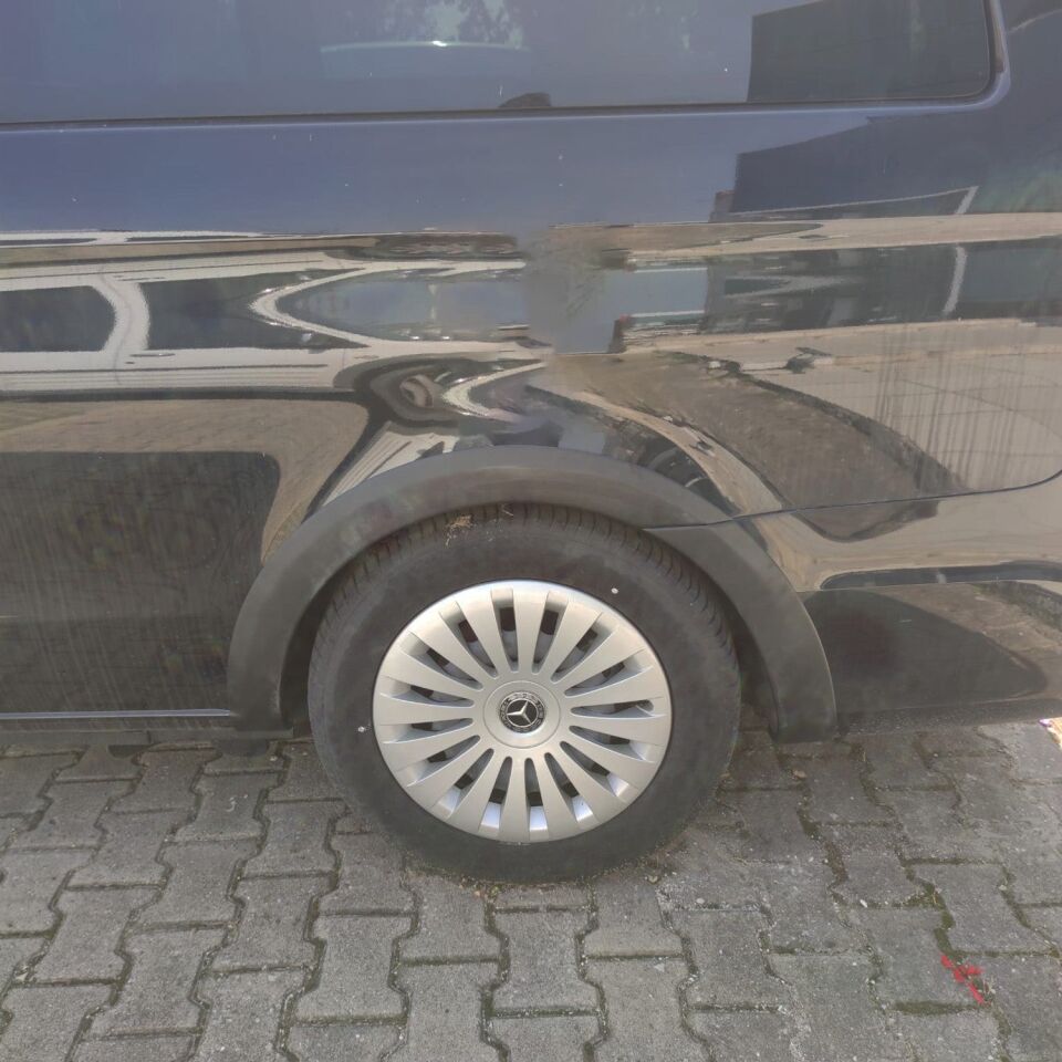 Mercedes V-Class 2019- Yılı ve Sonrası Uyumlu Çamurluk Dodik 8 Parça
