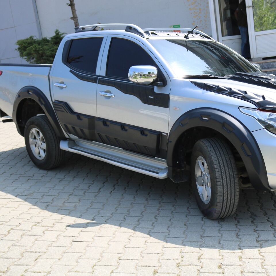 Mitsubishi L200 2015-2019 Yıl Aralığı Uyumlu Kapı Dodik 4 Parça