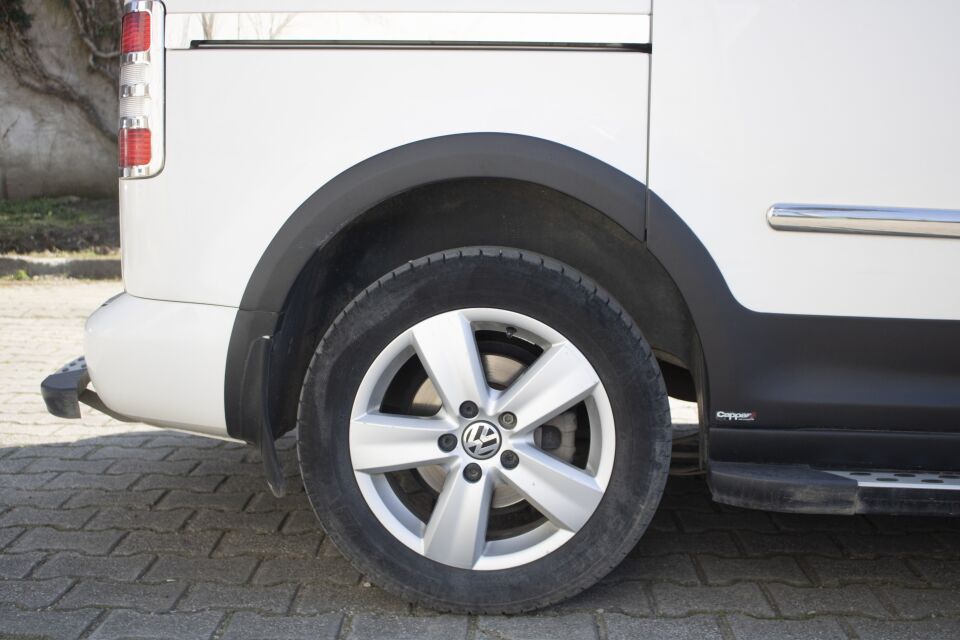 Volkswagen Caddy 2010-2015 Yıl Aralığı Uyumlu Kısa Şase Sağ Sürgü Dodik Seti 12 Parça