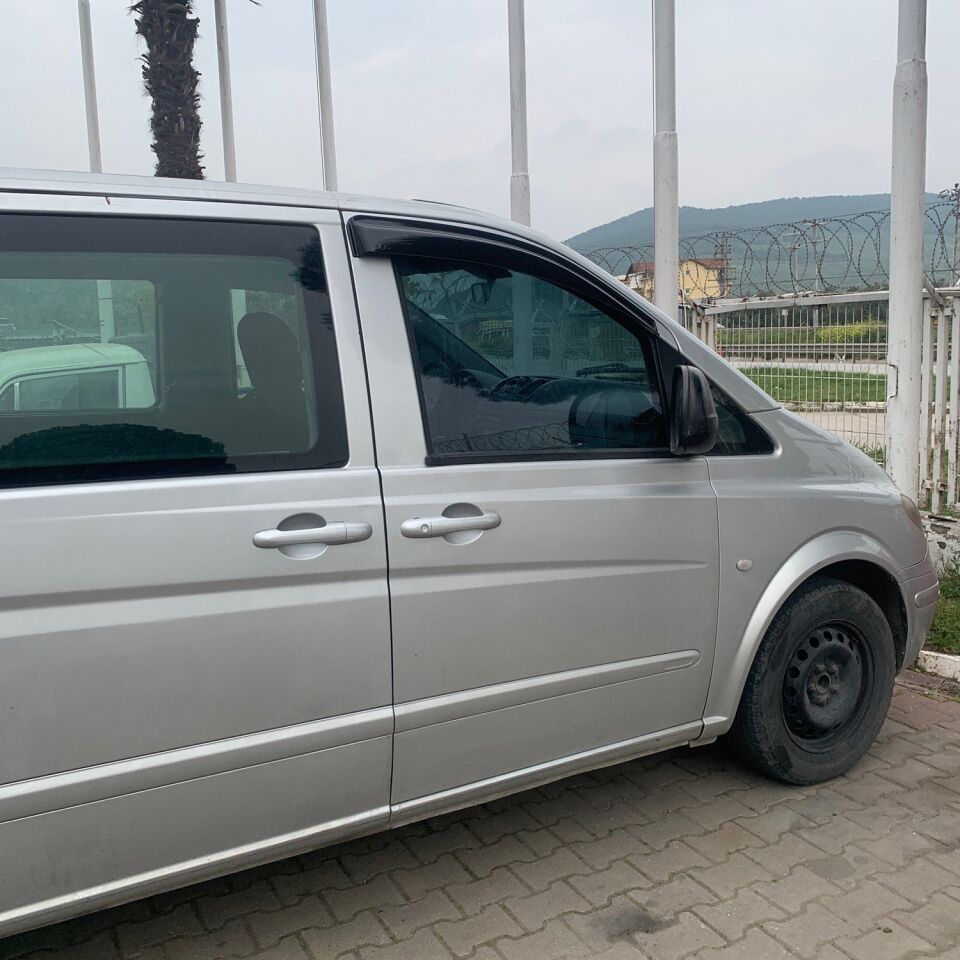 Mercedes Vito 2011-2014 Yıl Aralığı Uyumlu Cam Rüzgarlığı 2 Parça