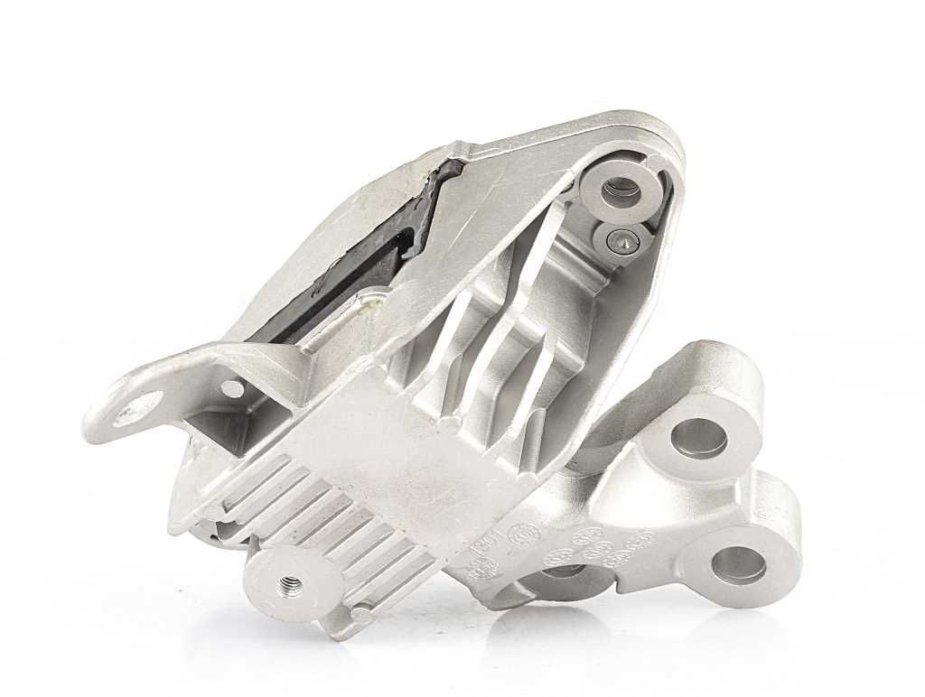OPEL ASTRA J 10- MOTOR TAKOZU SOL 682066 BSG