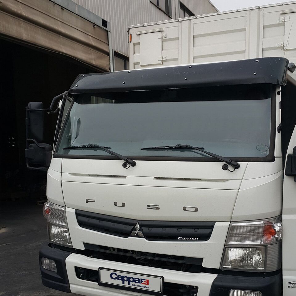 Mitsubishi Fuso Canter 2013- Yılı ve Sonrası Uyumlu Ön Cam Güneşliği