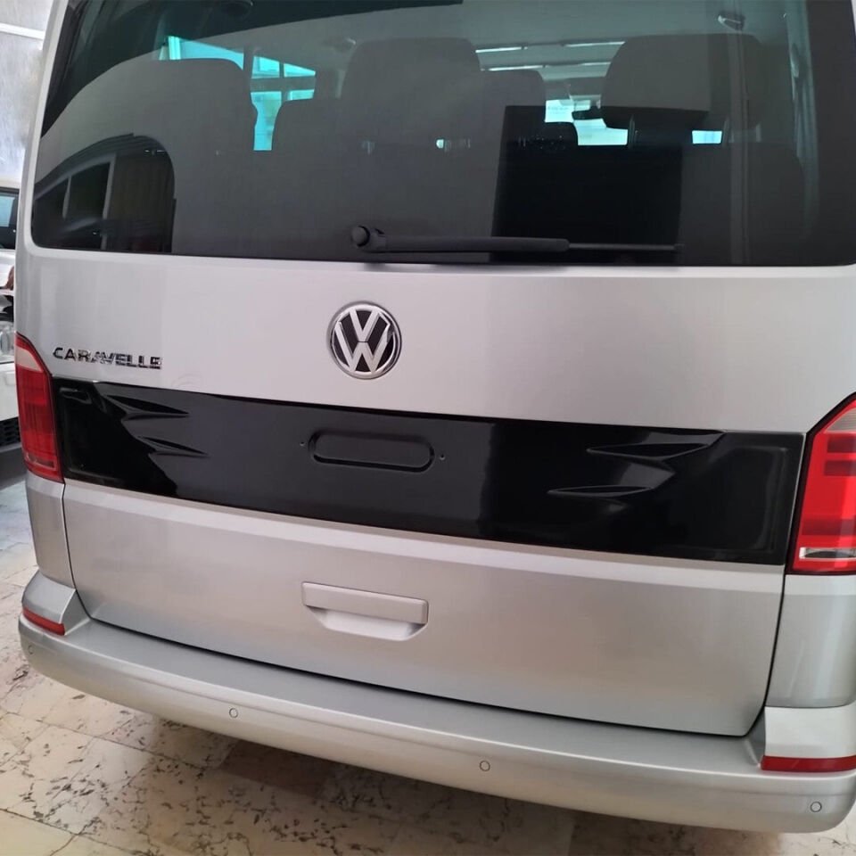 Volkswagen Transporter T6 2015-2020 Yıl Aralığı Uyumlu Plaka Yeri Kaplama