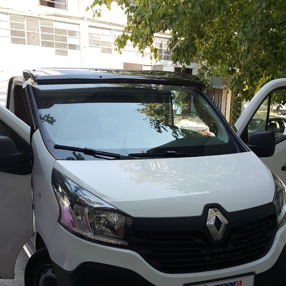 Renault Trafic 2014-2019 Yıl Aralığı Uyumlu Ön Cam Güneşliği