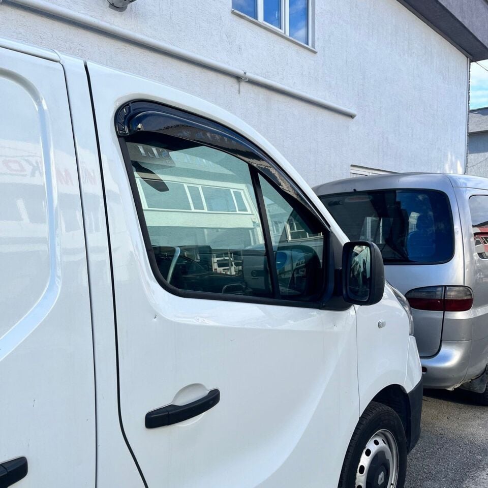 Renault Trafic 2014-2019 Yıl Aralığı Uyumlu Cam Rüzgarlığı 2 Parça