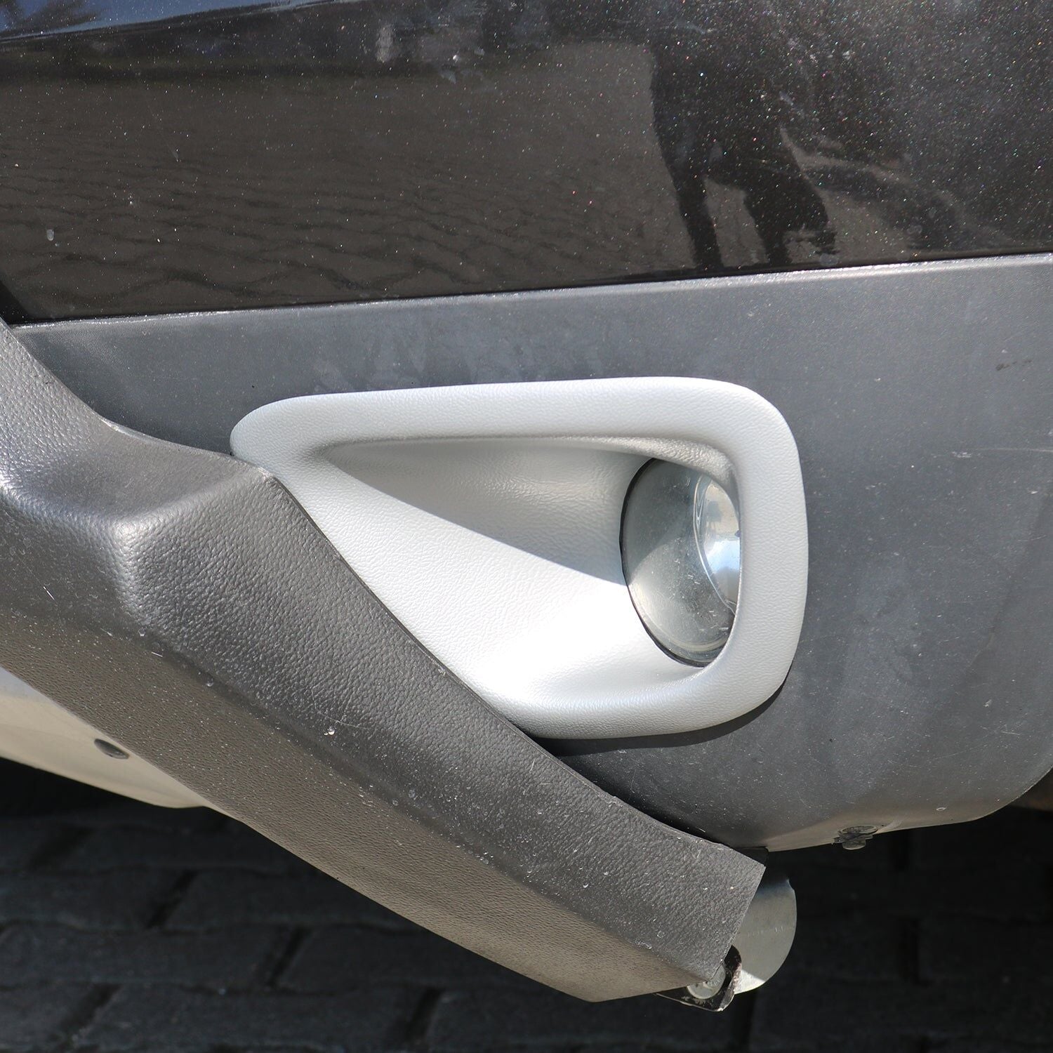 Dacia Duster 2010-2017 Yıl Aralığı Uyumlu Ön Sis Farı 2 Parça