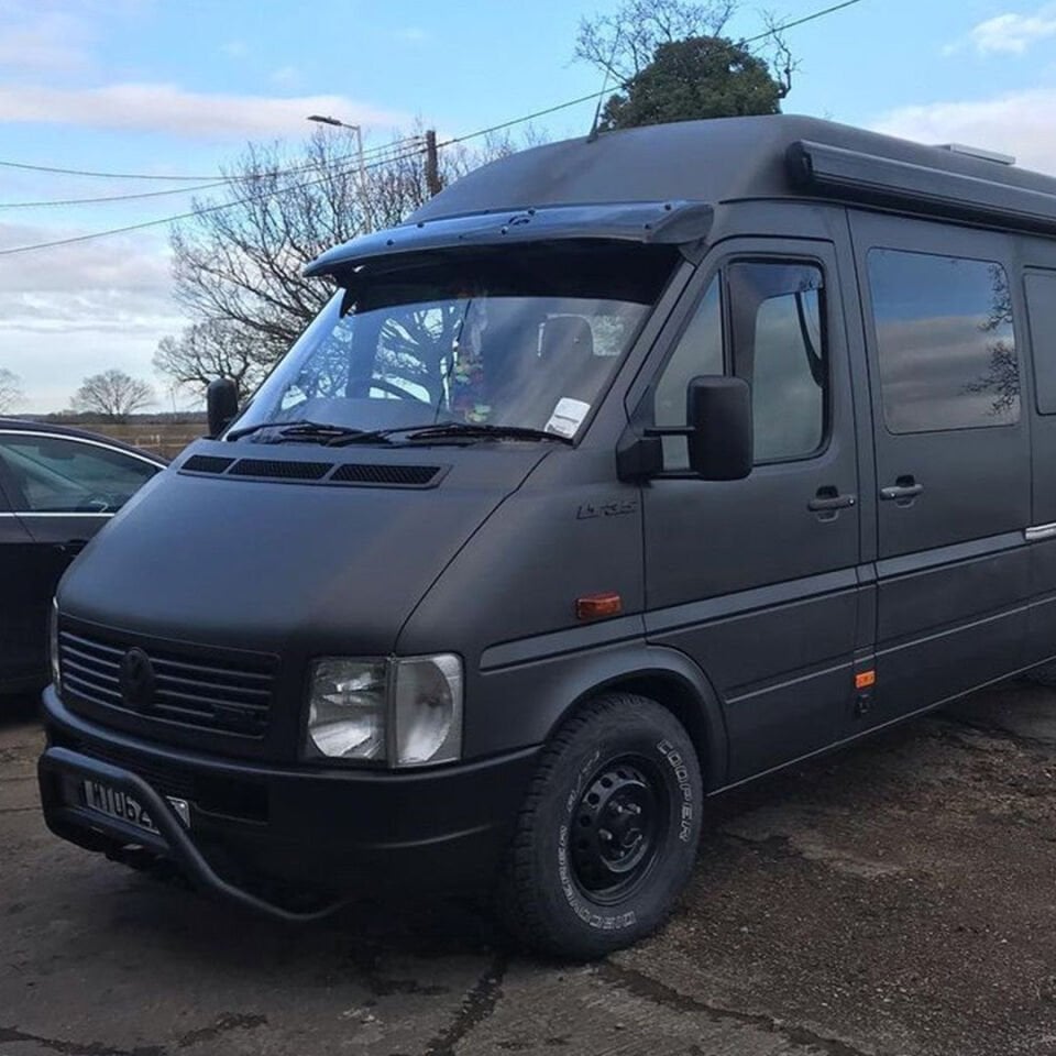 Volkswagen Volt 2000-2006 Yıl Aralığı Uyumlu Ön Cam Güneşliği