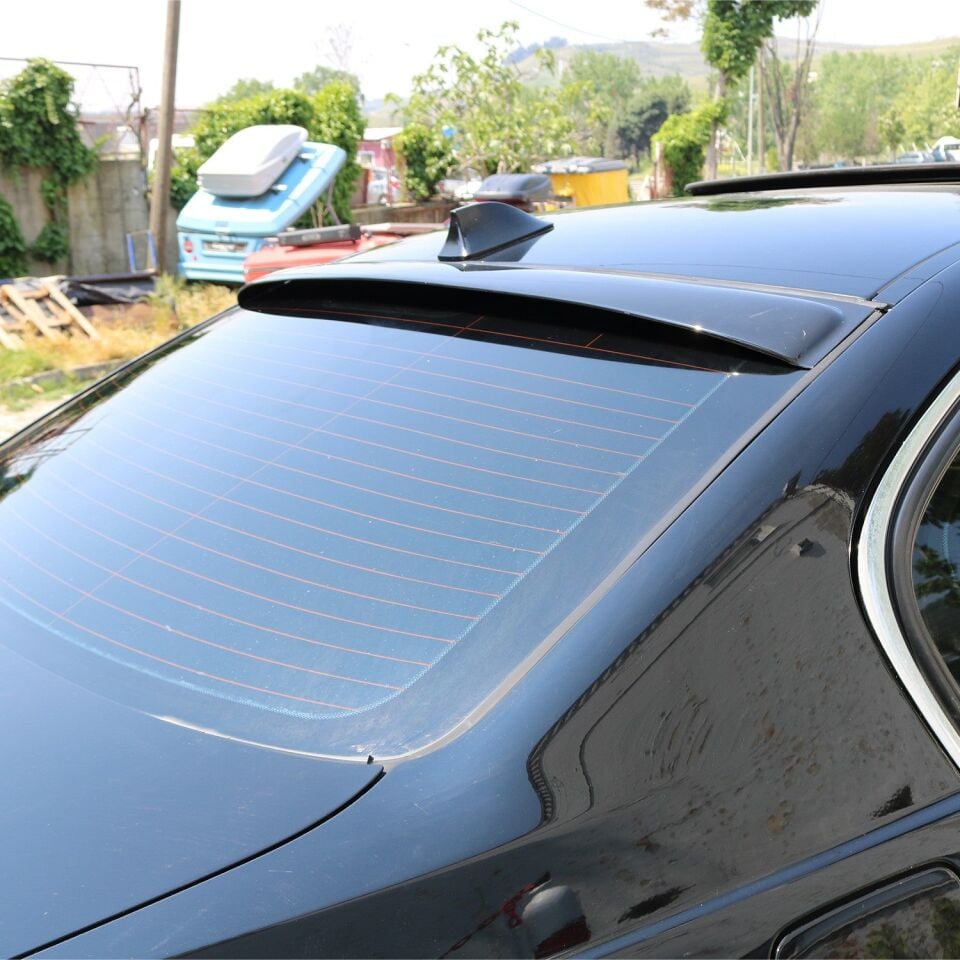 Bmw E90 (3 Serisi) Sd Arka Cam Üstü Spoyler Uyumlu 2006-2011