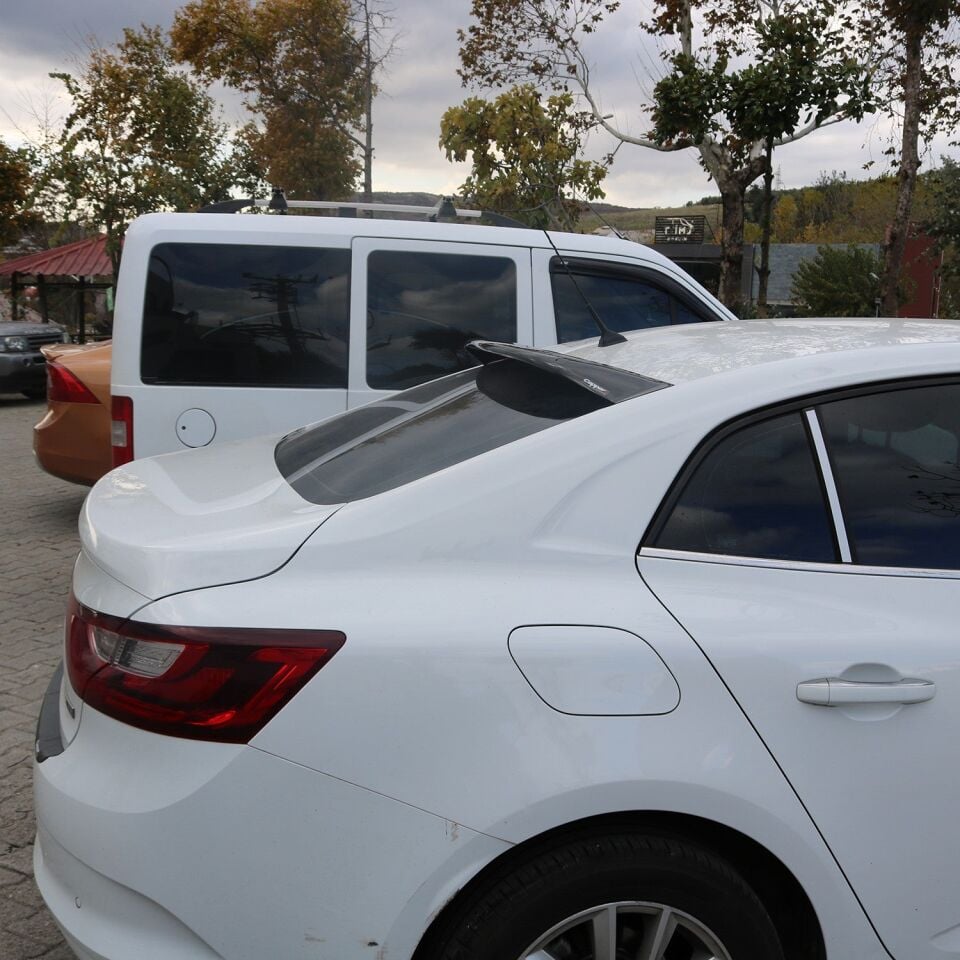 Renault Megane 4 2016- Yılı ve Sonrası Uyumlu Arka Cam Spoyler