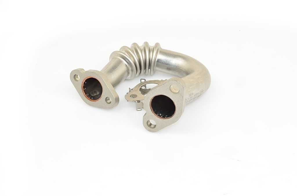 VOLKSWAGEN CADDY 10-15 EGR BORUSU 03P131521E BSG