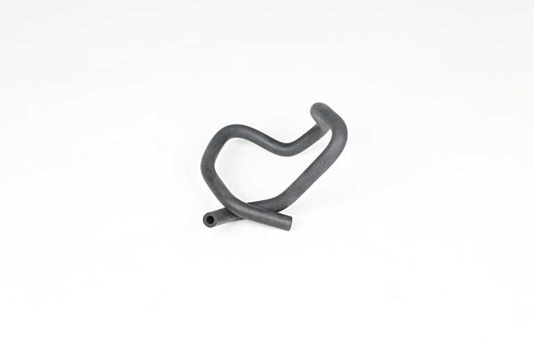 OPEL CORSA B 96- GAZ KELEBEK HORTUMU 1337460 BSG