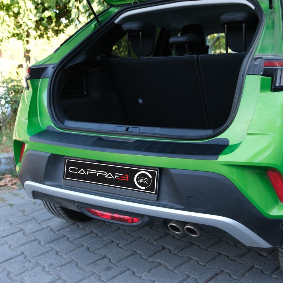 Opel Mokka 2021 Yılı Ve Sonrası Arka Tampon Eşiği Mat