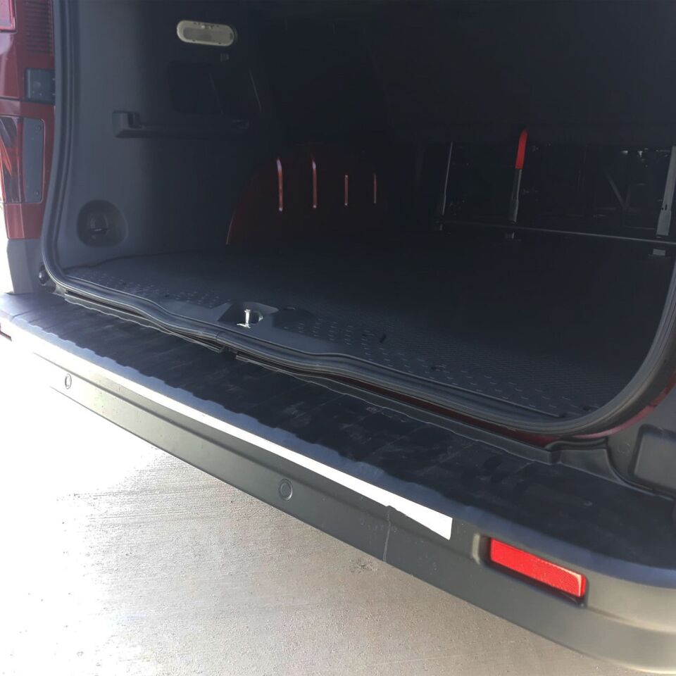 Renault Trafic 2014-2019 Yıl Aralığı Uyumlu Arka Tampon Eşiği Mat