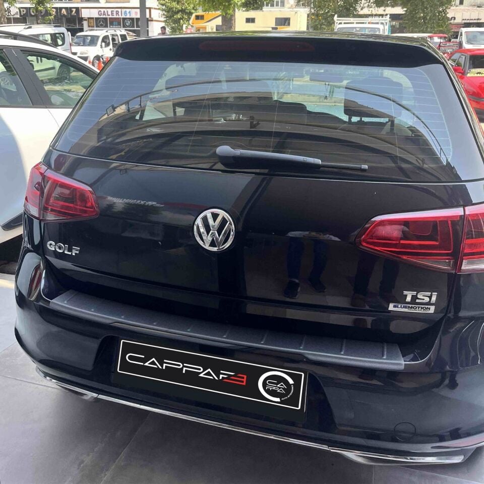 Volkswagen Golf 7 2013-2021 Yıl Aralığı Uyumlu Arka Tampon Eşiği Mat