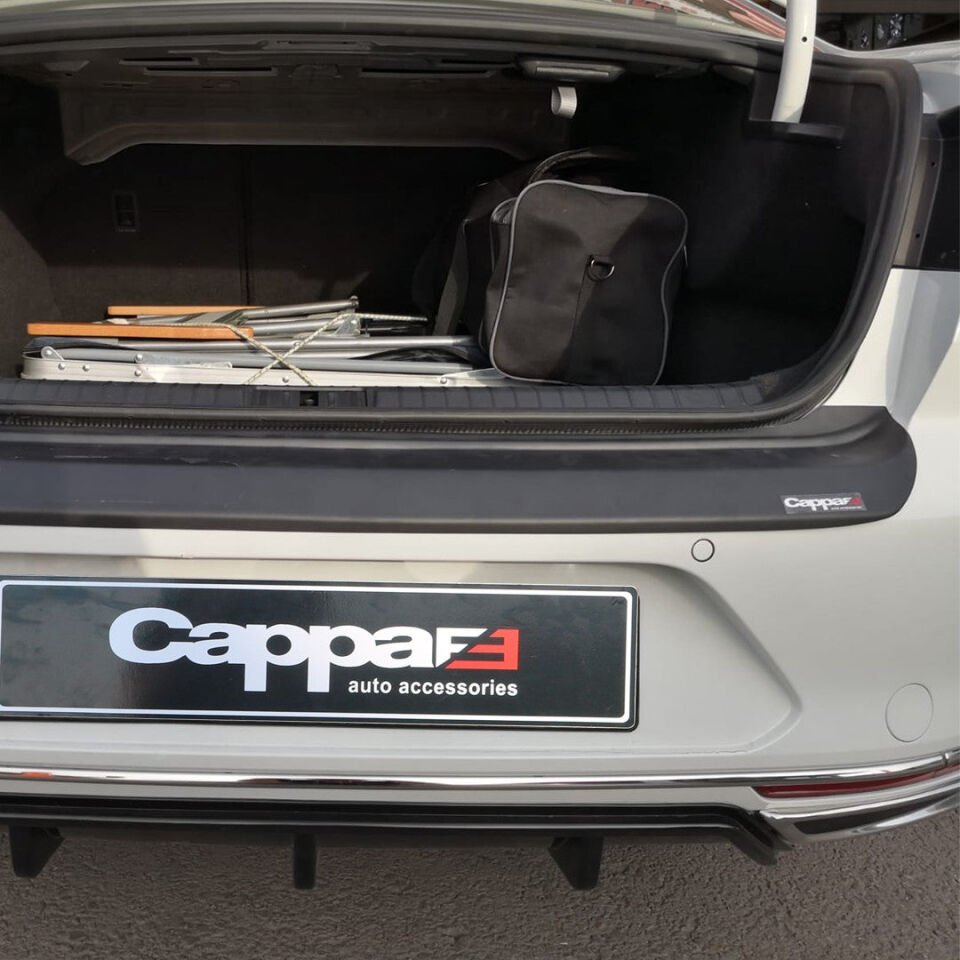 Volkswagen Passat 2015- Yılı ve Sonrası Uyumlu Arka Tampon Eşiği Mat