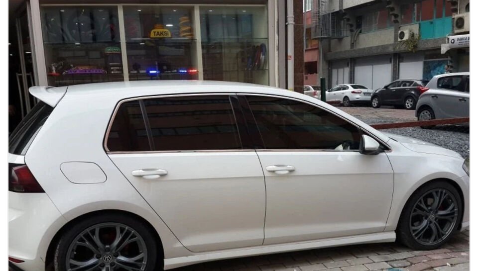 KROM CAM ÇERÇEVESİ  VW GOLF 7