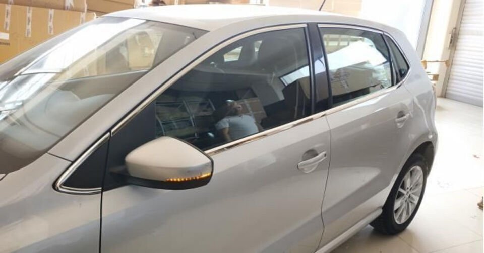 KROM CAM ÇERÇEVESİ  VW POLO 11-18