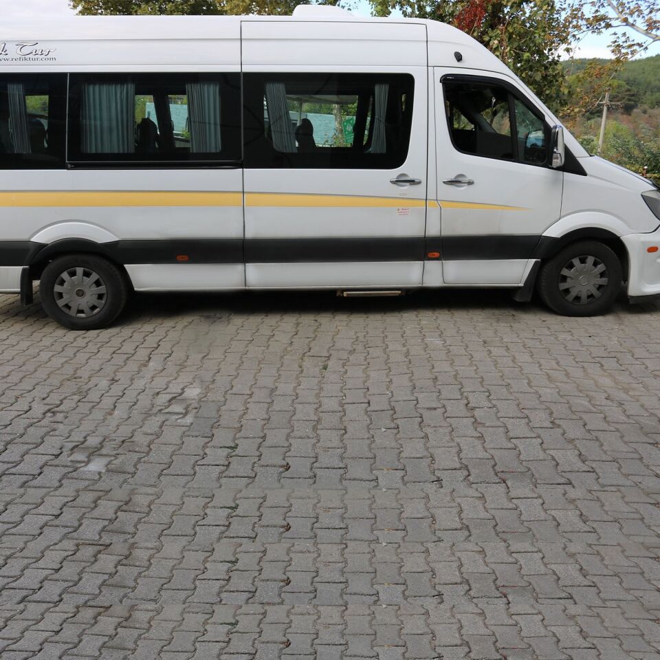 Mercedes Sprinter 2014-2017 Yıl Aralığı Uyumlu Arka Teker Kaplama 2 Parça