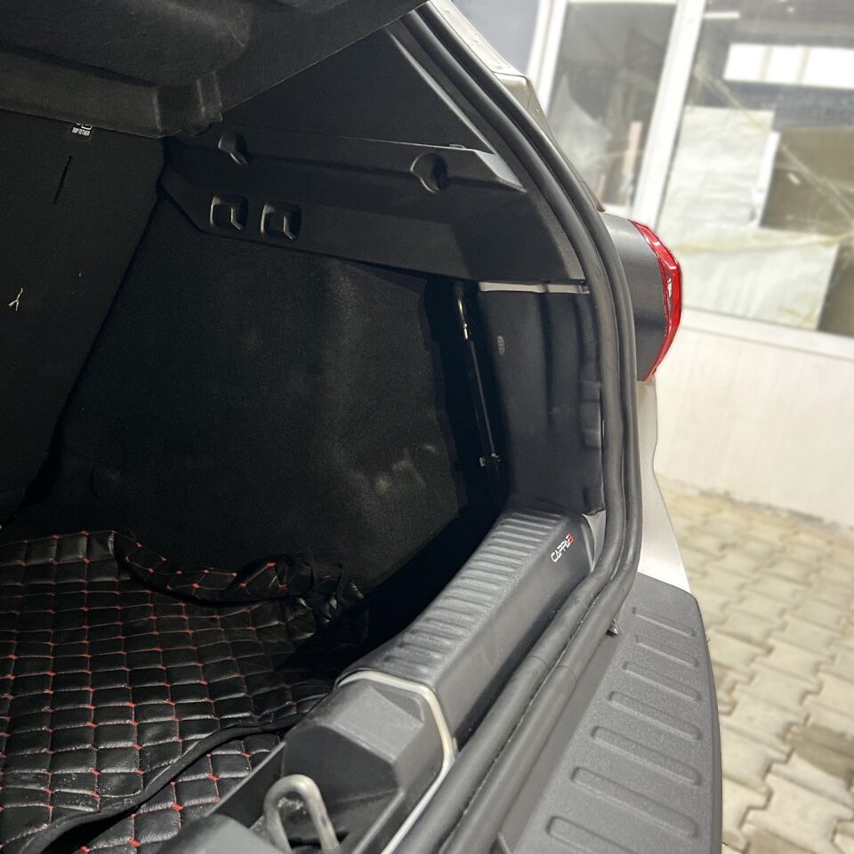 Dacia Sandero 2021- Yılı ve Sonrası Uyumlu Bagaj Koruma Eşiği 4 Parça