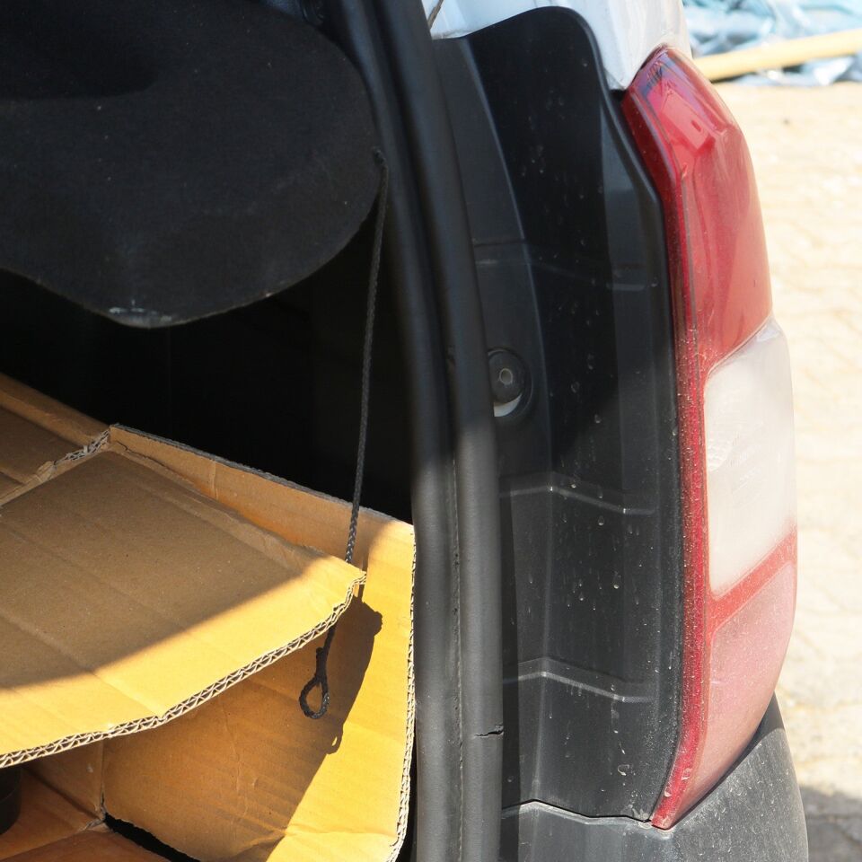 Dacia Duster 2010-2017 Yıl Aralığı Uyumlu Bagaj Koruma Eşiği 3 Parça