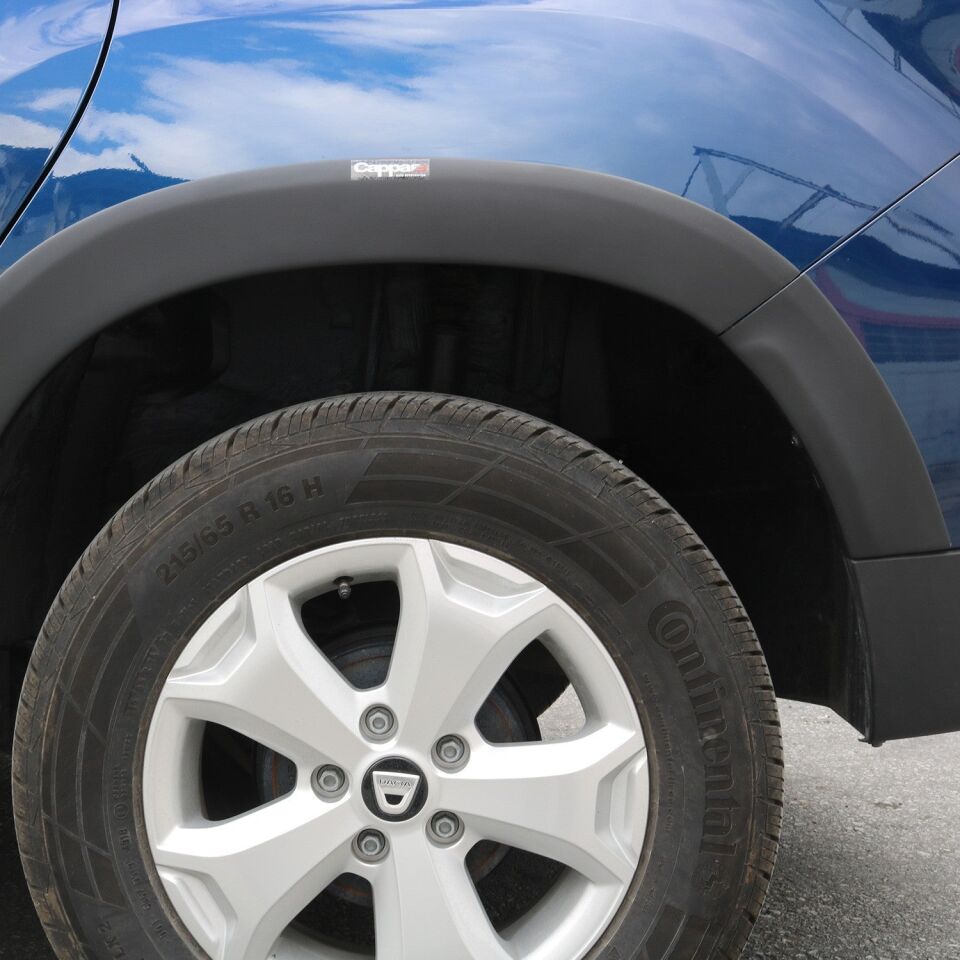 Dacia Duster 2018-2024 Yıl Aralığı Uyumlu Çamurluk Dodik 8 Parça