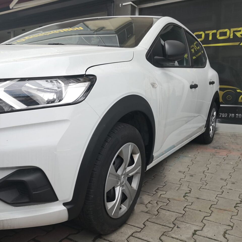 Dacia Sandero 2021- Yılı ve Sonrası Uyumlu Çamurluk Dodik 4 Parça