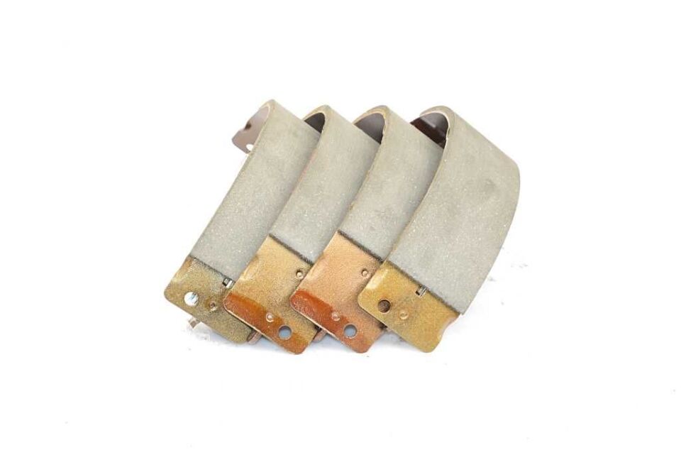 FIAT LINEA/DOBLO/FIORINO/G.PUNTO/CORSA/NEMO-FORD KA 03- FREN BALATASI ÖN 55174420 BSG