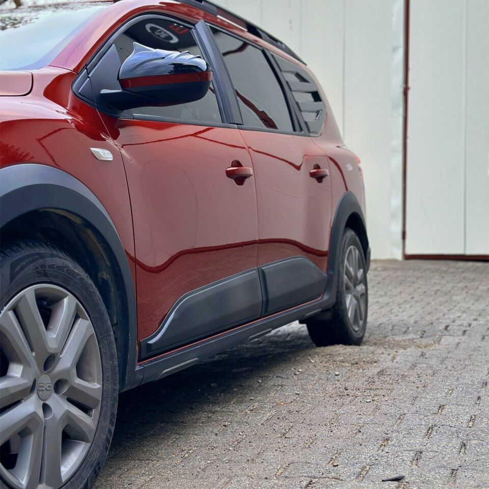 Dacia Jogger 2022- Yılı ve Sonrası Uyumlu Kapı Dodik 4 Parça