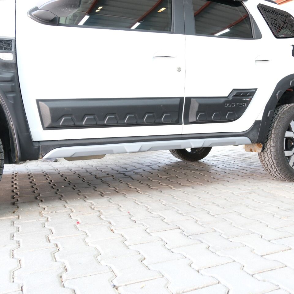 Dacia Duster 2018-2024 Yıl Aralığı Uyumlu Marşpiyel 2 Parça