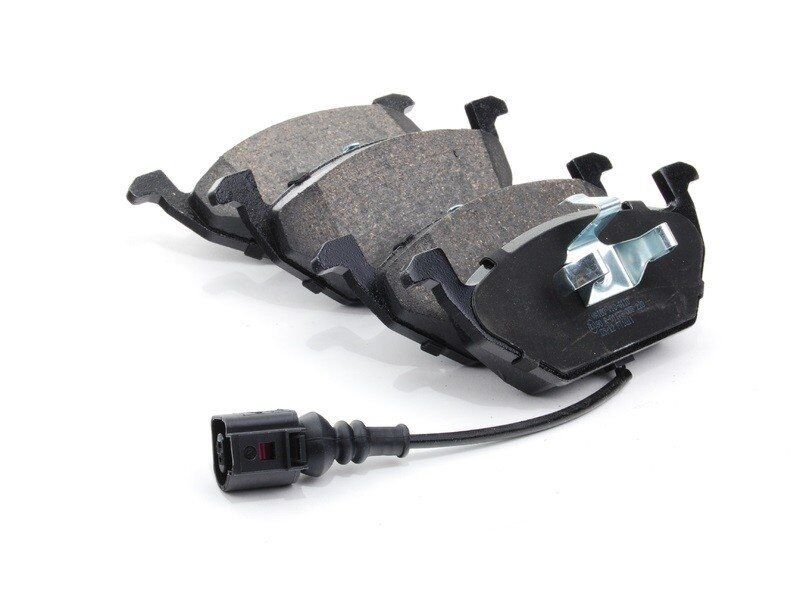 VOLKSWAGEN GOLF4-GOLF5-JETTA-BORA-POLO-A3-LEON 97- FREN BALATASI ÖN 1J0698151G BSG