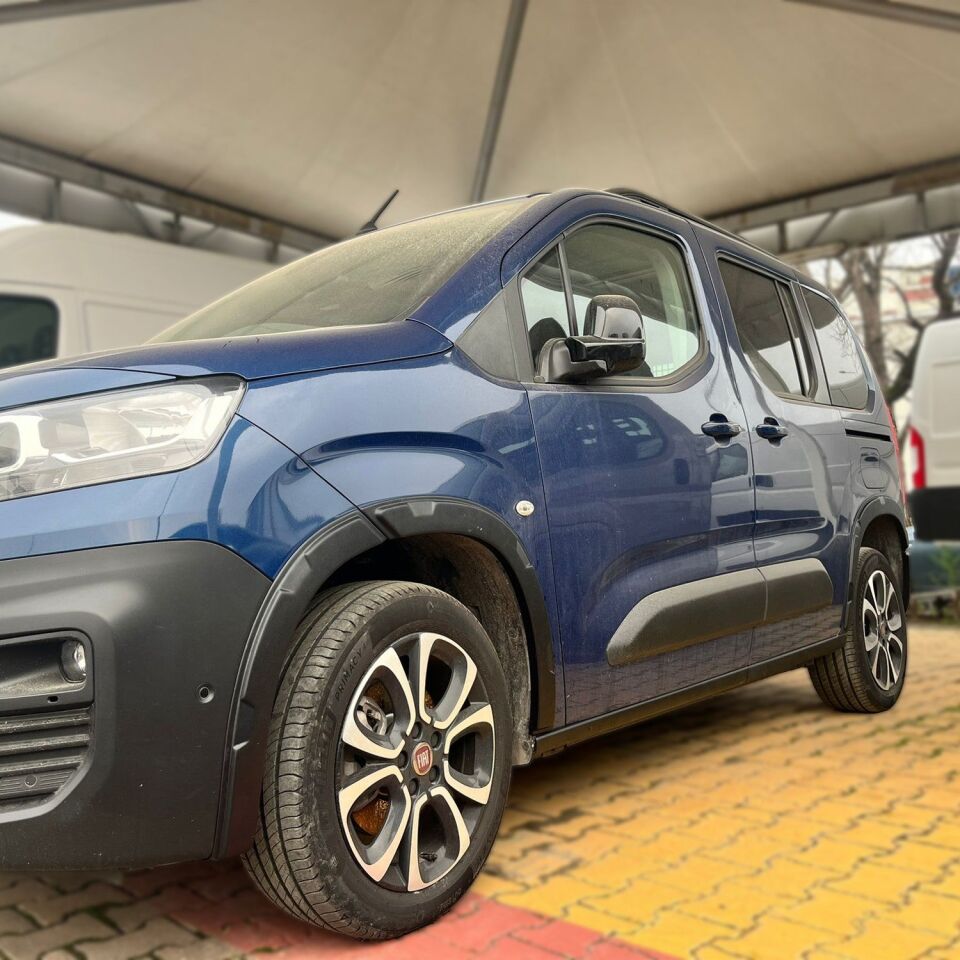 Fiat Doblo Kısa Şase 2023- Yılı ve Sonrası Uyumlu Marşpiyel 4 Parça