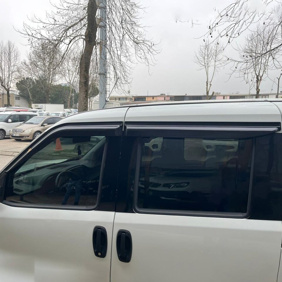 Fiat Doblo 2015-2022 Yıl Aralığı Uyumlu Cam Rüzgarlığı 4 Parça
