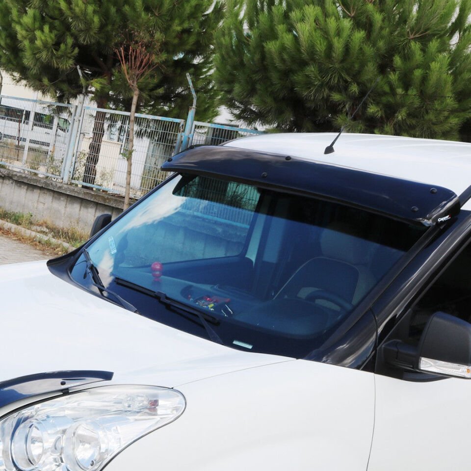 Fiat Doblo 2010-2015 Yıl Aralığı Uyumlu Ön Cam Güneşliği