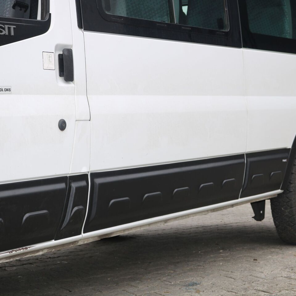 Ford Transit 2006-2013 Yıl Aralığı Uyumlu Uzun Şase 8 Prç. Kapı Dodik