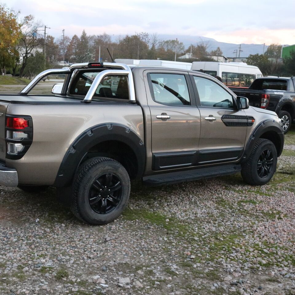 Ford Ranger Xlt 2019-2023 Yıl Aralığı Uyumlu Çamurluk Dodik Vidasız 7 Parça