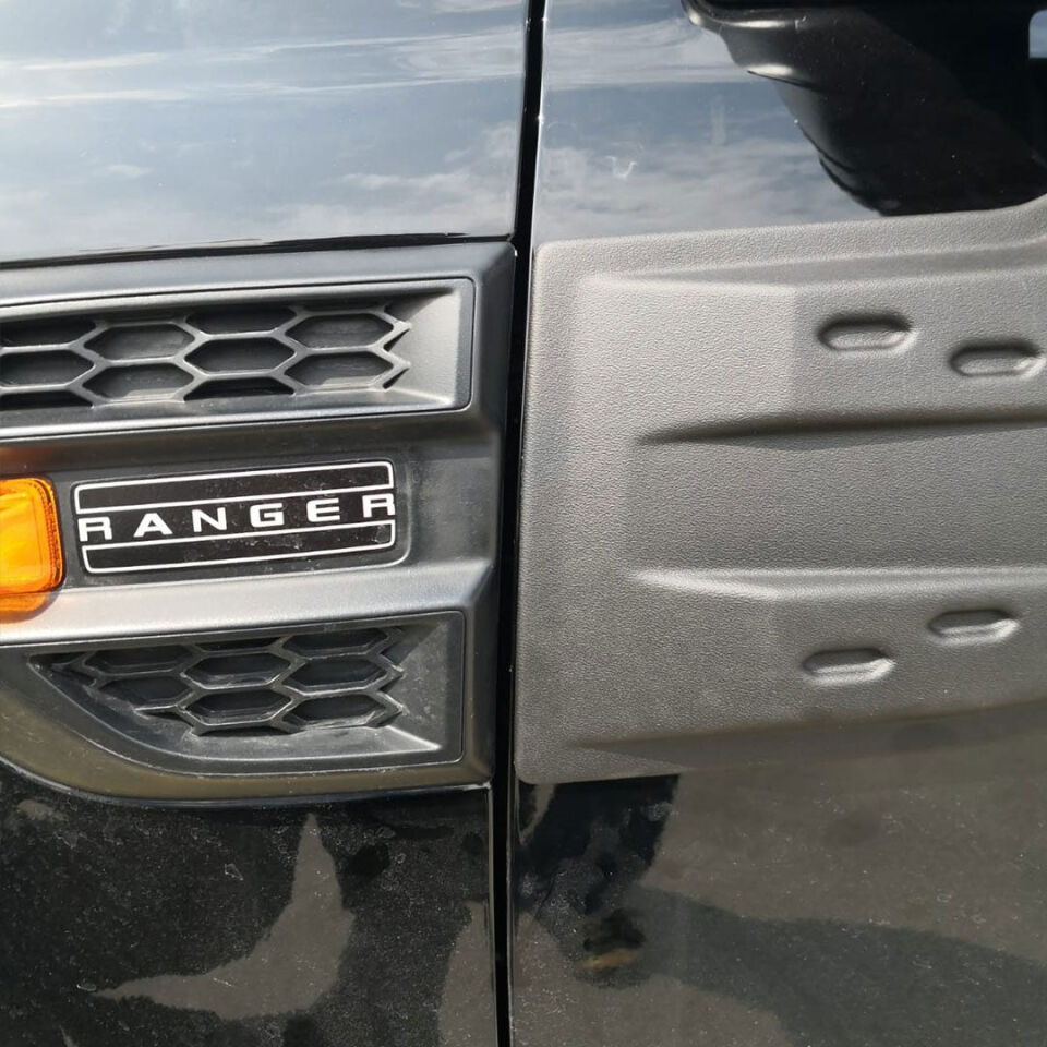 Ford Ranger 2019-2023 Yıl Aralığı Uyumlu Yarasa Kapı Kaplama 4 Parça