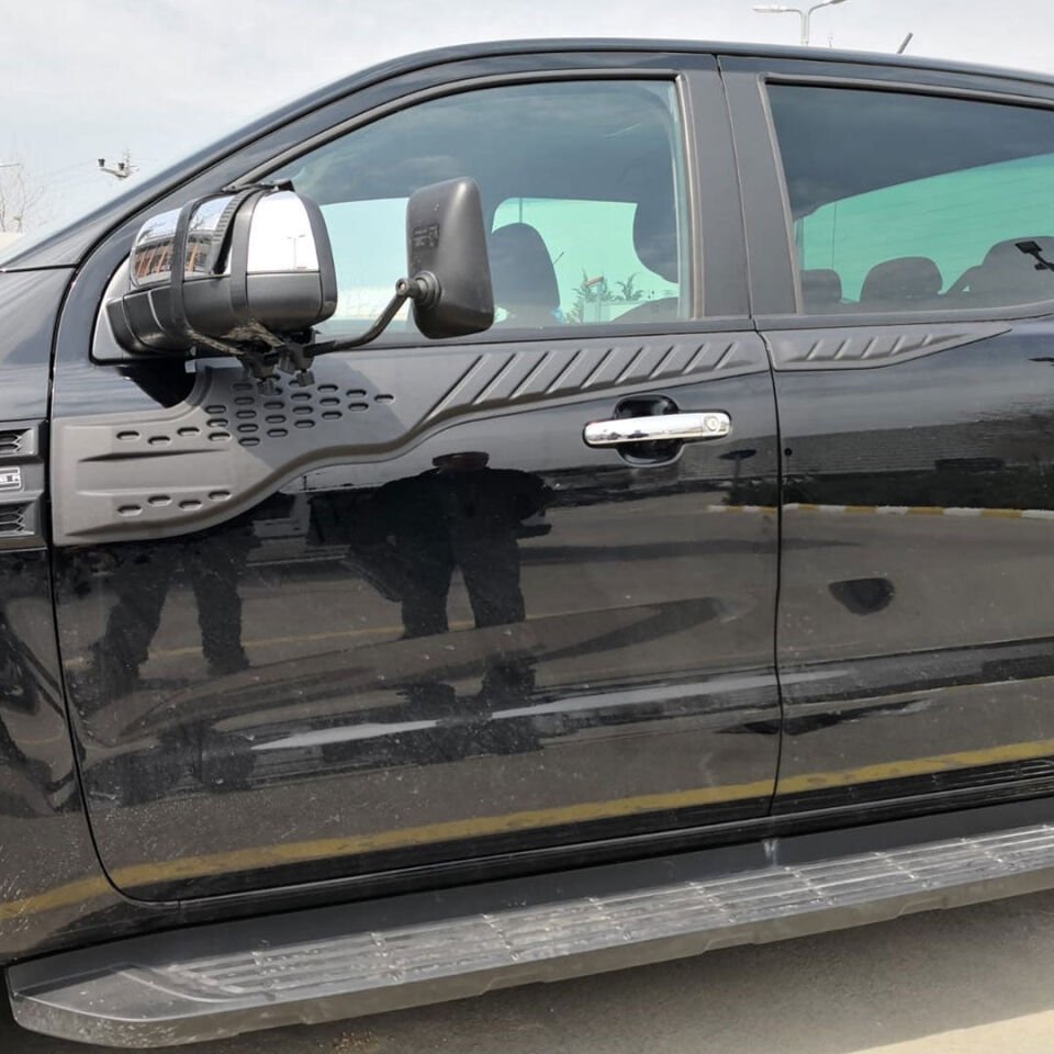 Ford Ranger 2019-2023 Yıl Aralığı Uyumlu Yarasa Kapı Kaplama 4 Parça