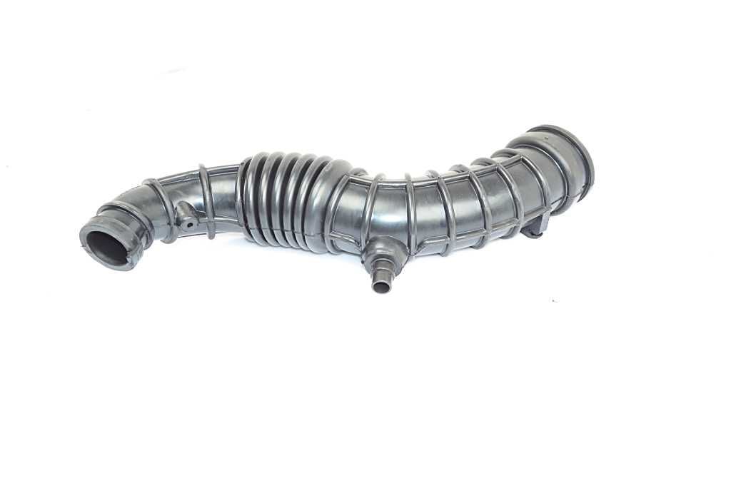 RENAULT FLUENCE 10- HAVA FILTRE HORTUMU 8200750731 BSG