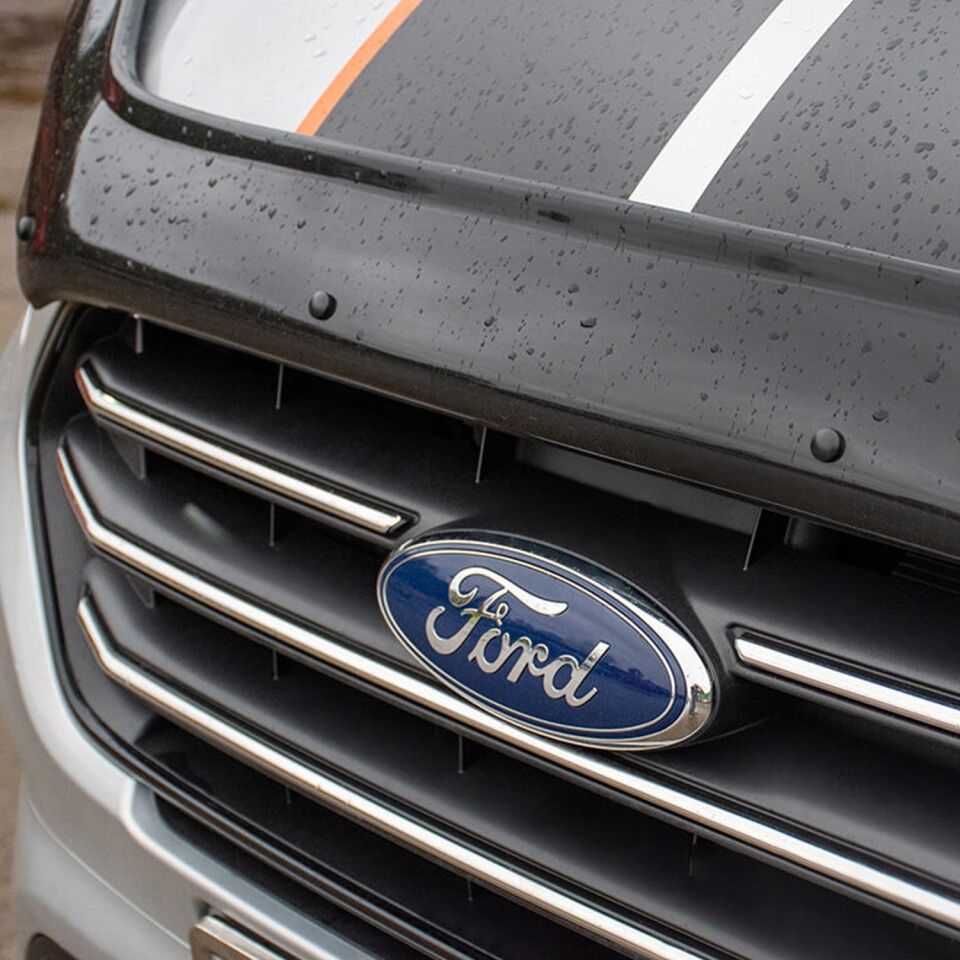 Ford Custom 2018-2022 Yıl Aralığı Uyumlu Kaput Rüzgarlığı 4mm