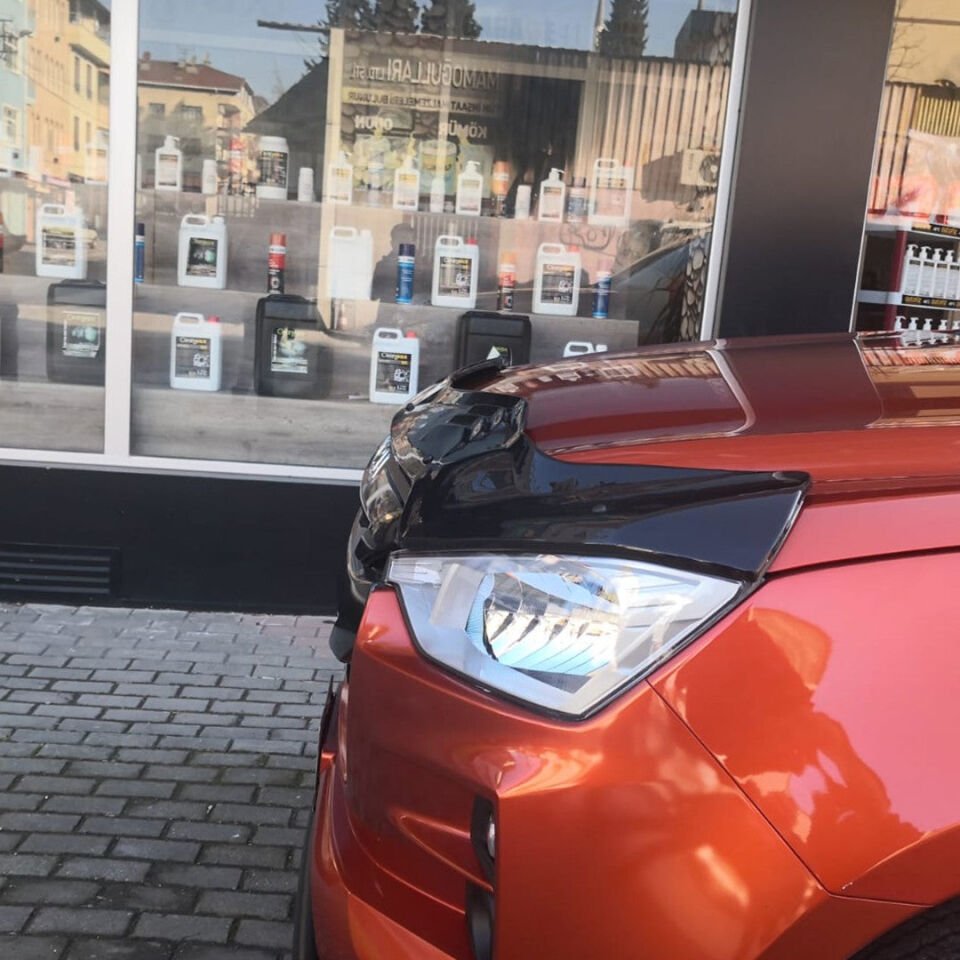 Isuzu D-Max 2020- Yılı ve Sonrası Uyumlu Yarasa Kaput Rüzgarlığı