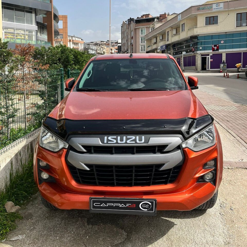 Isuzu D-Max 2020- Yılı ve Sonrası Uyumlu Kaput Rüzgarlığı 3mm