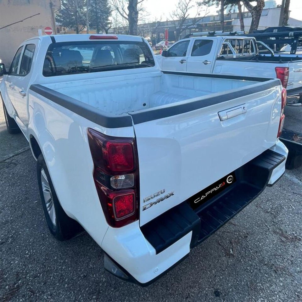 Isuzu D-Max 2020- Yılı ve Sonrası Uyumlu Kasa Kenar Koruma 3 Parça