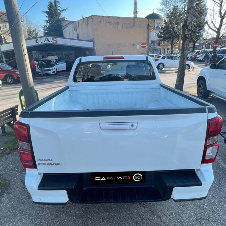 Isuzu D-Max 2020- Yılı ve Sonrası Uyumlu Kasa Kenar Koruma 3 Parça