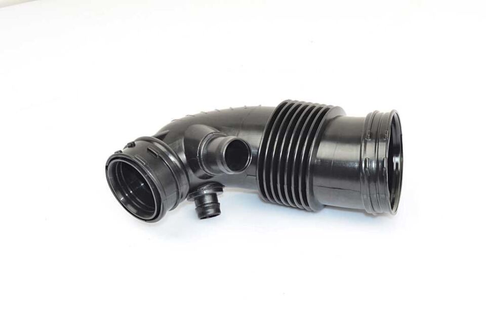 BMW F20 vb. 10-18 HAVA FILTRE HORTUMU 13717597586 BSG