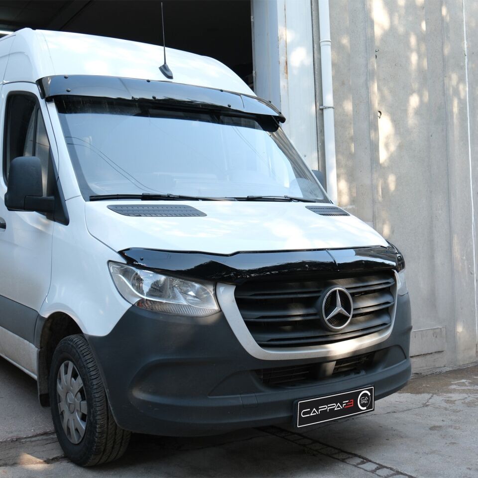 Mercedes Sprinter 2018- Yılı ve Sonrası Uyumlu Kaput Rüzgarlığı 4mm