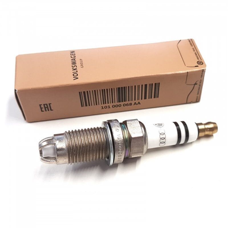 VOLKSWAGEN GOLF5-JETTA-PASSAT-A3-LEON 04-10 BUJI 101000068AA BOSCH