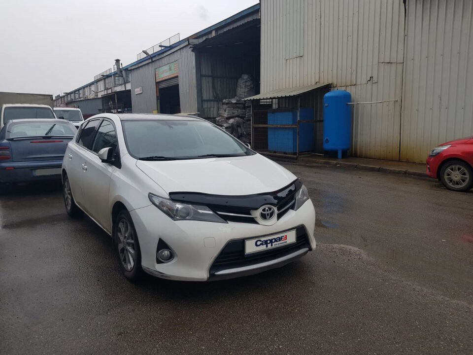 Toyota Auris 2013-2017 Yıl Aralığı Uyumlu Kaput Rüzgarlığı 4mm